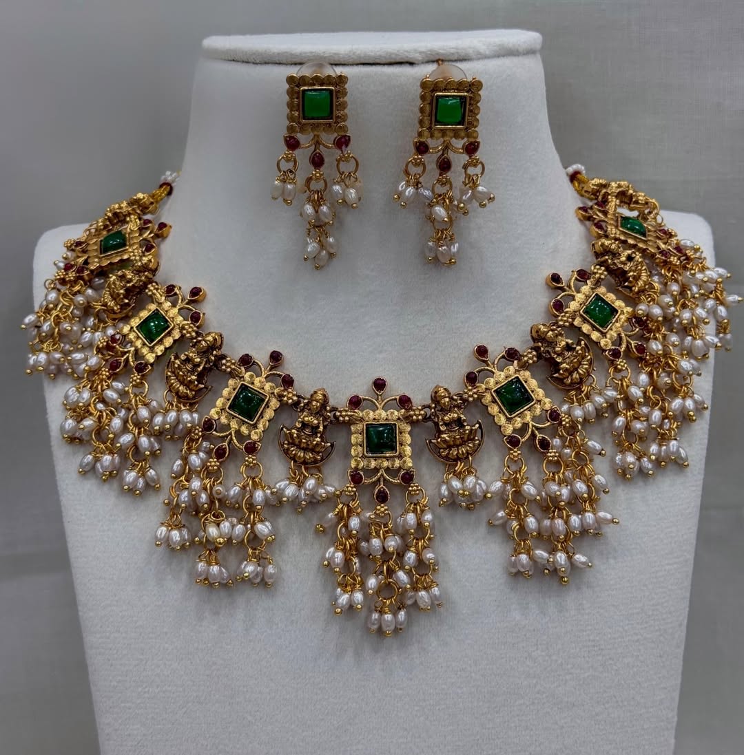 Heritage emerald and pearl necklace
